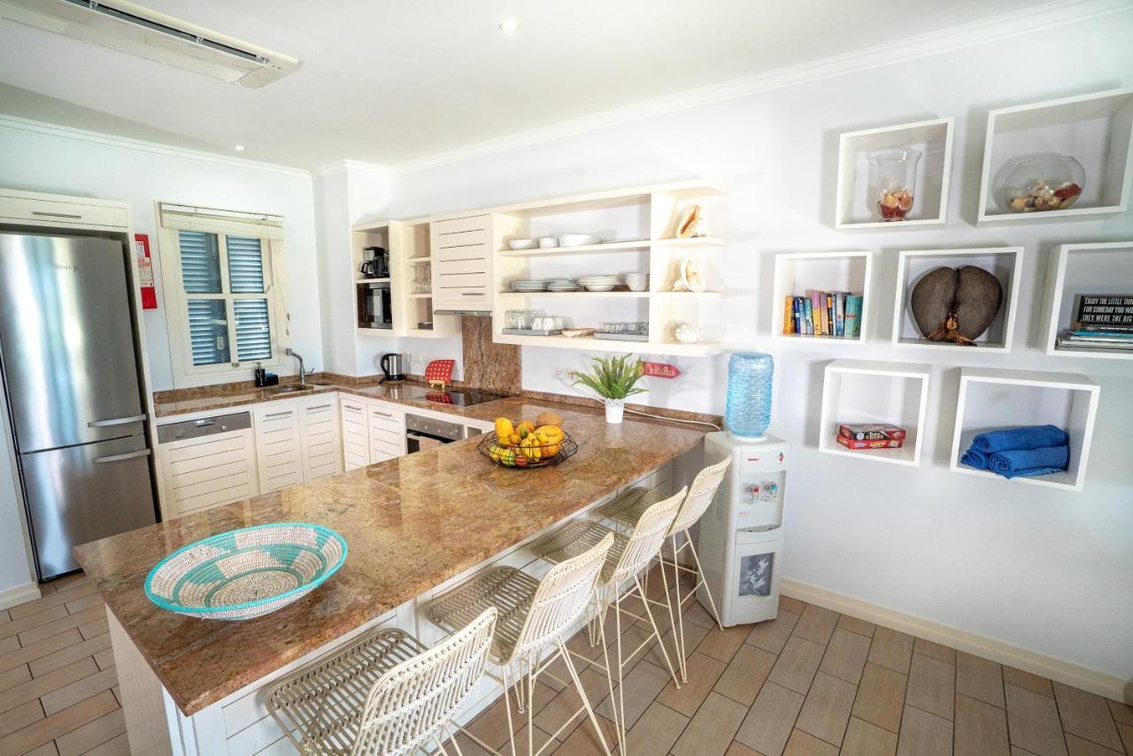 P146A13 - Eden Island Self Catering Apartment Self Check In Екстериор снимка